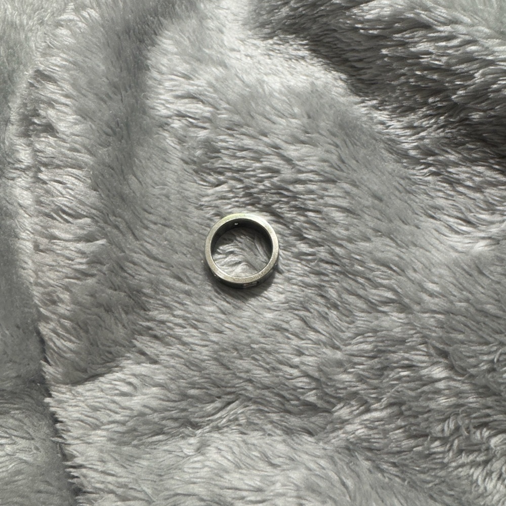 Silver Ring With Crystal Accent - image 2